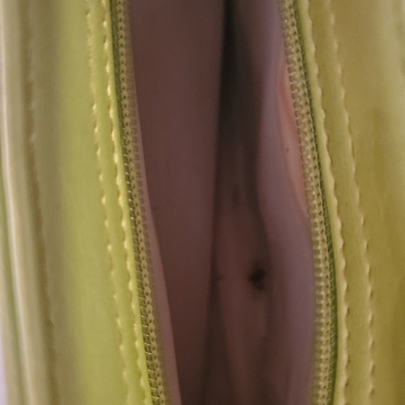 GREEN ANGULAR HANDBAG - Picture 6 of 8